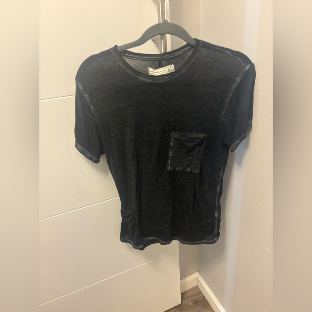 Abercrombie & Fitch Black Burnout Light Weight V Neck T Shirt With Pocket XS